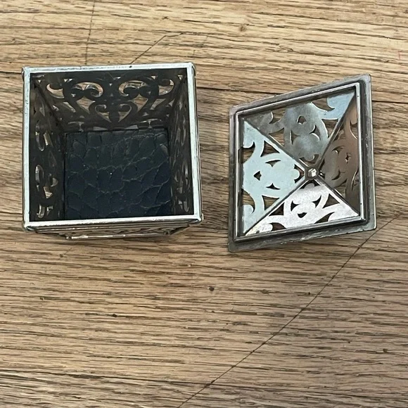 Brighton Metal Heart Trinket Box w Lid Beautiful jewelry box - Picture 7 of 12